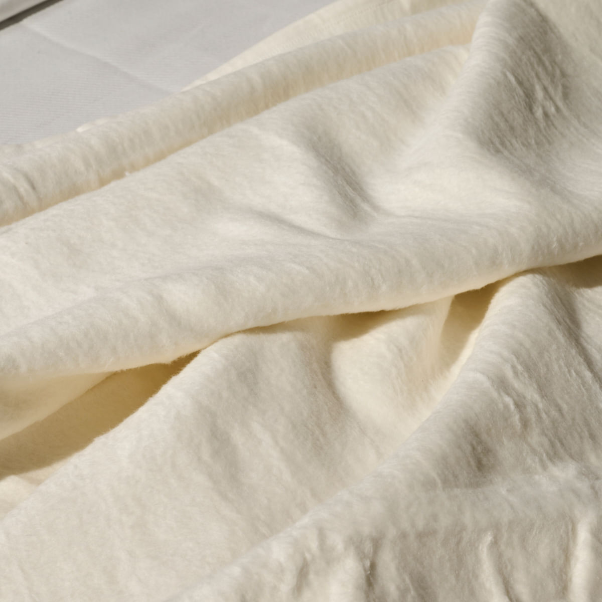 08 01 0391 Cobertor Turco Splendore Off White 002